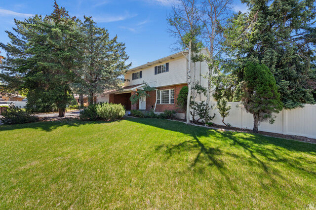 Property Photo:  1650 E Nichole Cir  UT 84093 