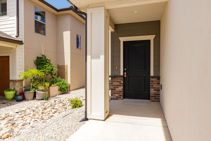 Property Photo: 3157 E Halo Ln UT 84790