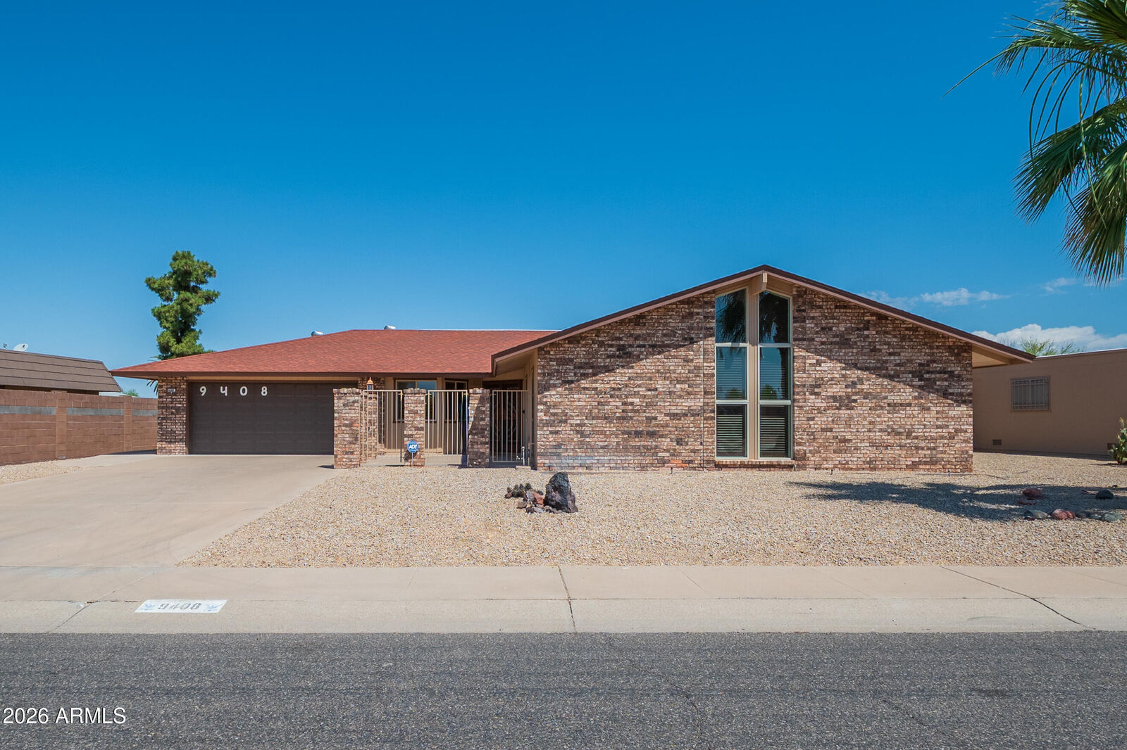 Property Photo: 9408 W Cedar Hill Circle AZ 85351