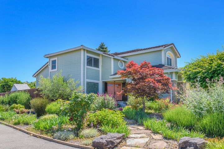 Property Photo:  520 Almanor Street  CA 94954 