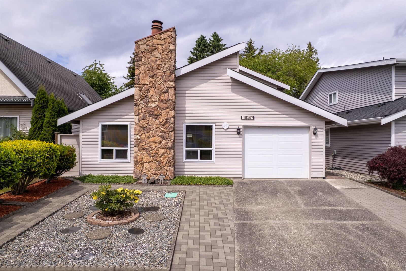 Property Photo:  11357 Kingcome Avenue  BC V7A 4W1 