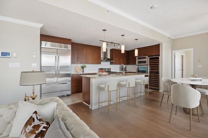 Property Photo:  6888 Alderbridge Way 1802  BC V6X 0A7 