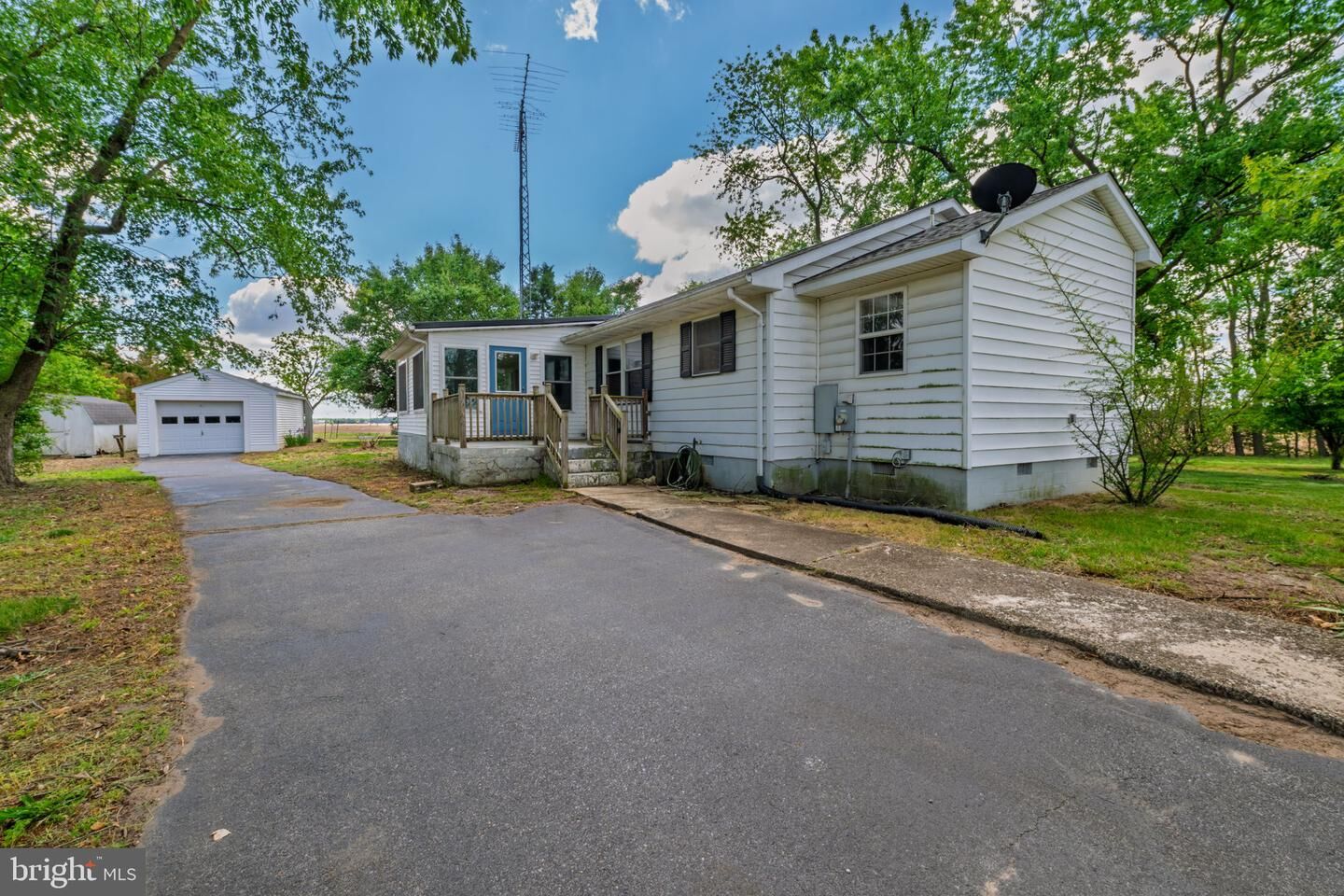 Property Photo:  32517 Molly Field Road  DE 19939 