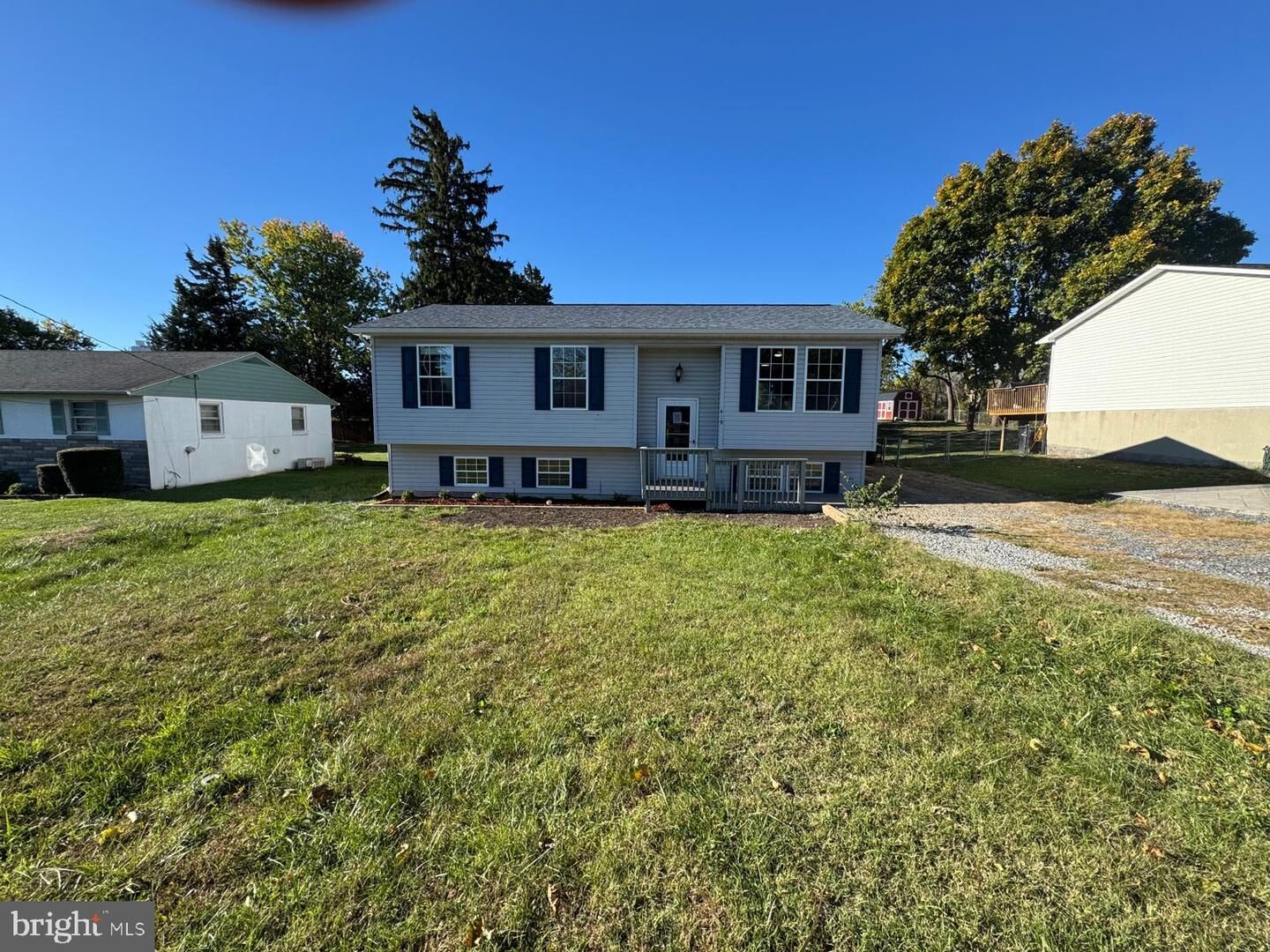 Property Photo: 419 Summit Avenue VA 22601