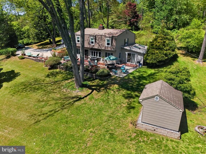 Property Photo:  1231 Robin Hill Road  PA 19063 