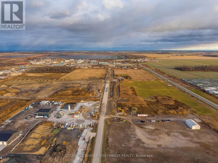 Property Photo:  211 Gladwish Drive  ON N7T 7B3 