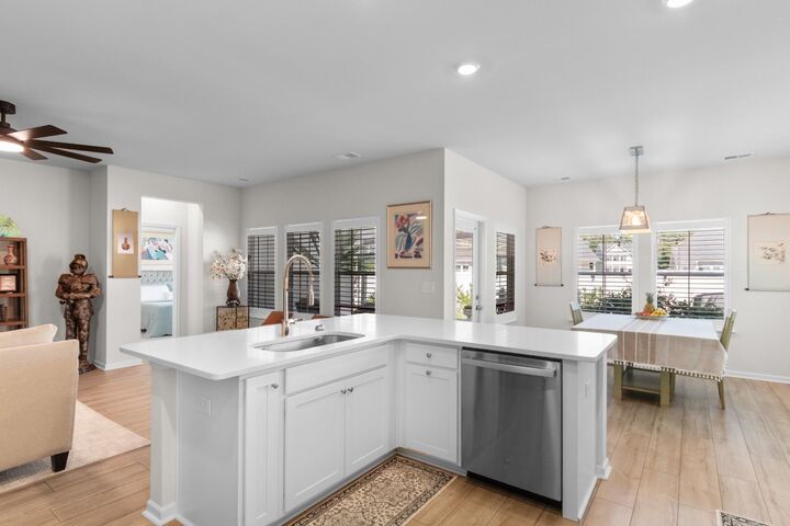 Property Photo: 159 Albatross Way SC 29579