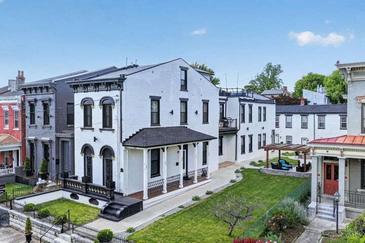 Property Photo:  916 York Street  OH 45214 