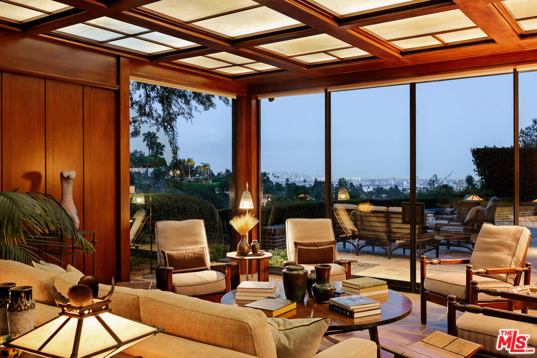Property Photo: 1166 Summit Dr CA 90210