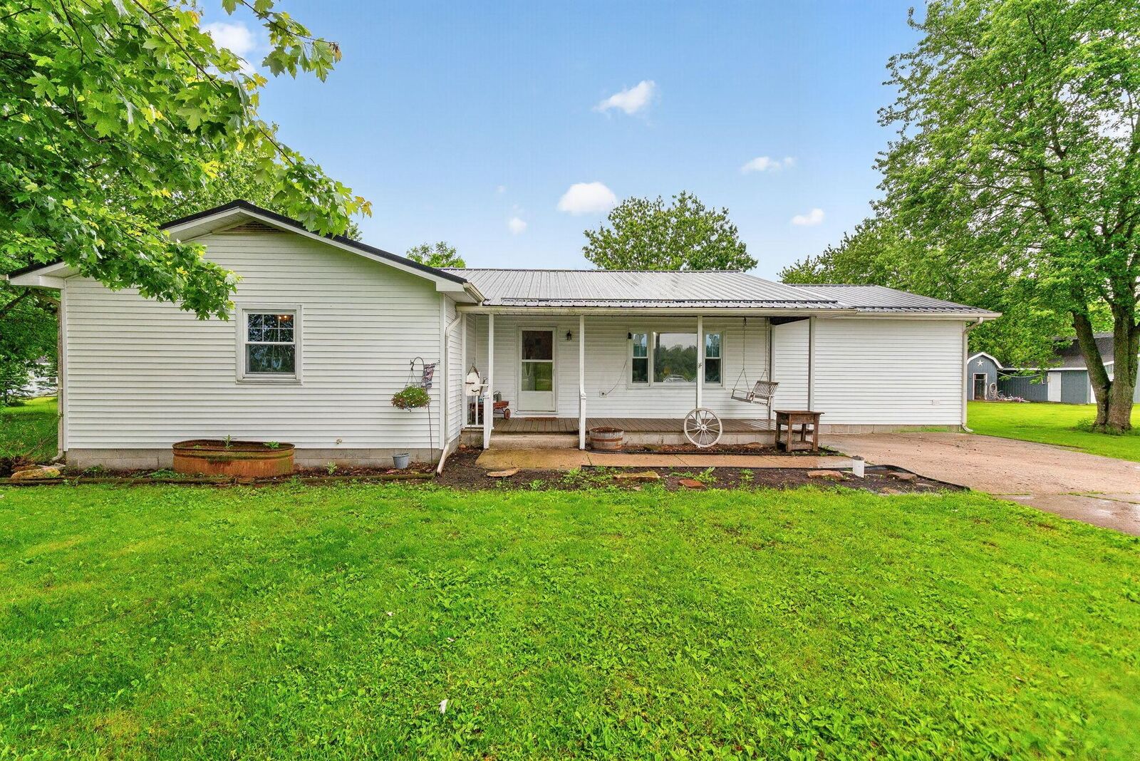Property Photo:  469 Larue-Marseilles Road  OH 43332 