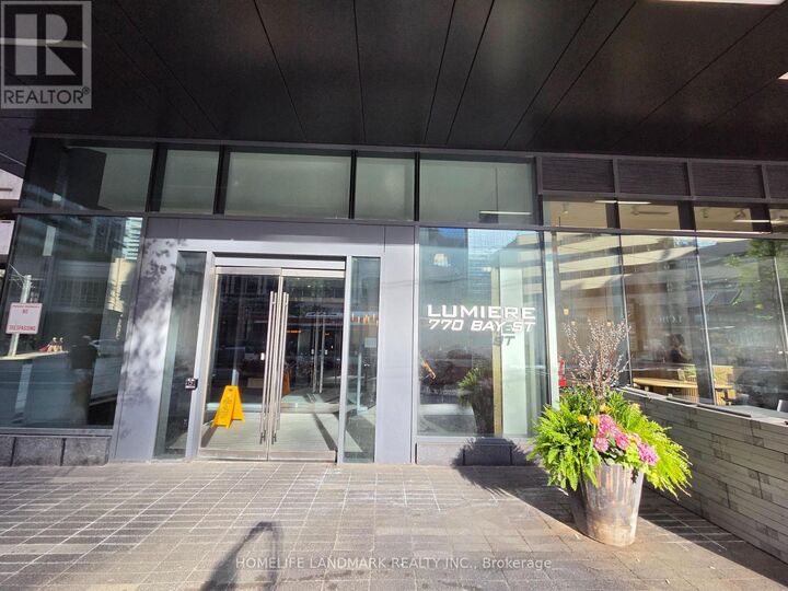 Property Photo:  770 Bay Street 1011  ON M5G 0A6 