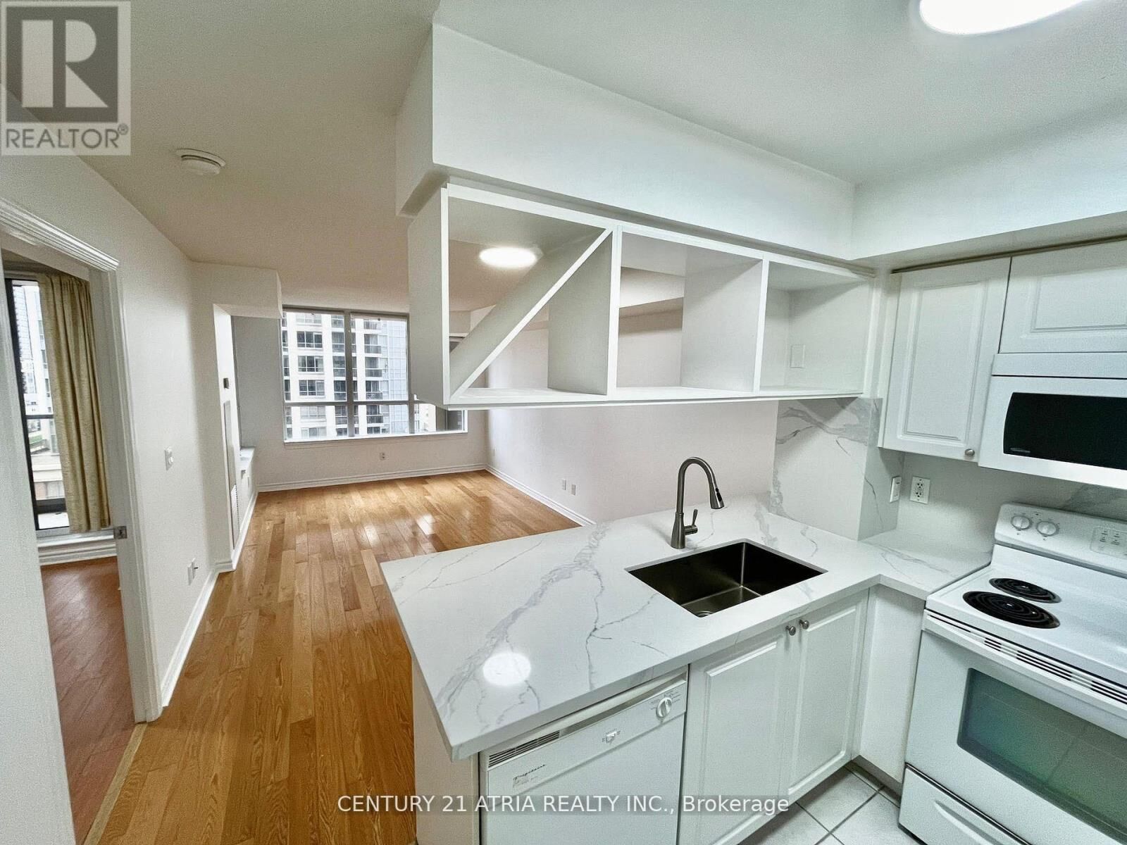 Property Photo:  4080 Living Arts Drive 1107  ON L5B 4N3 