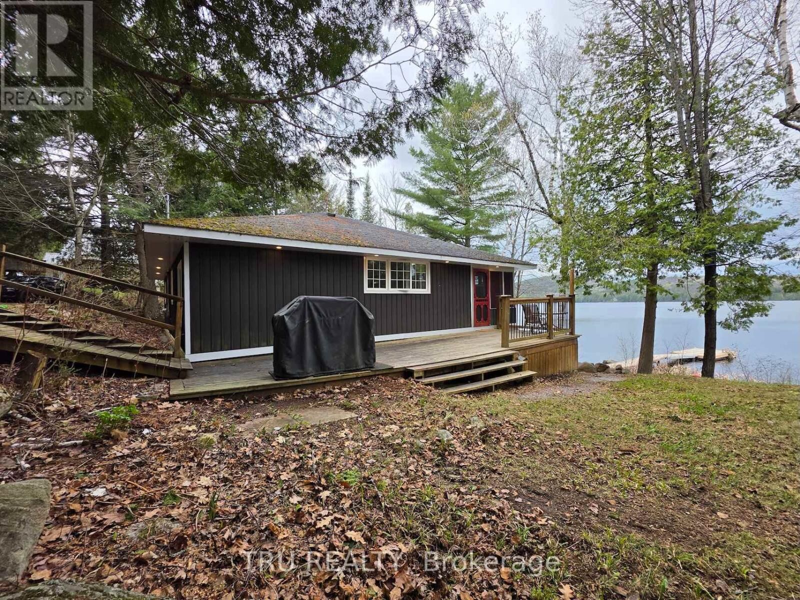 Property Photo: 952 Siberia Road ON K0J 1B0