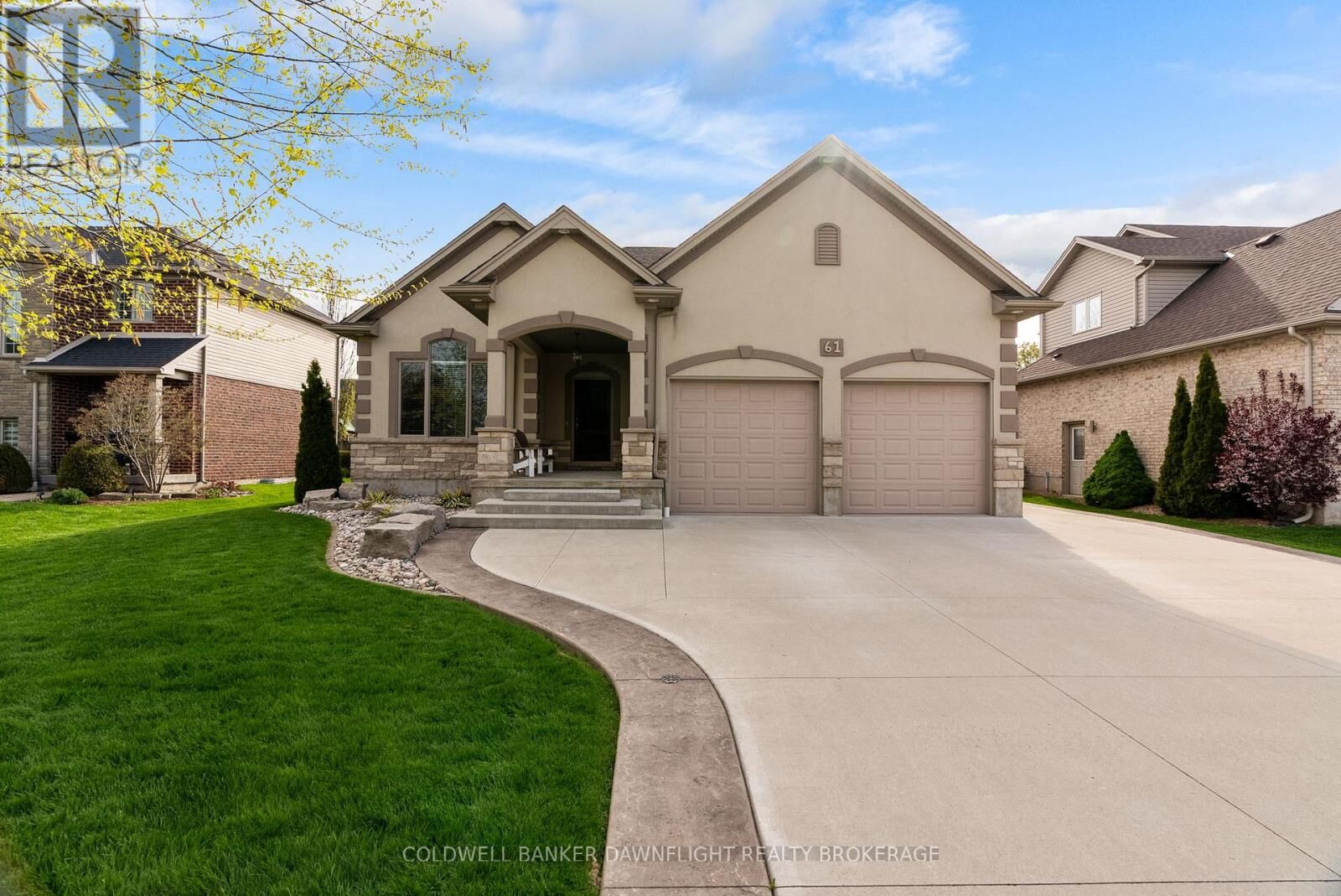 Property Photo:  61 Willowridge Road  ON N0M 2A0 