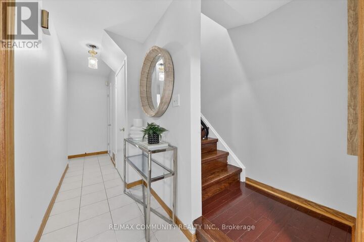Property Photo: 91 L'Amoreaux Drive 99 ON M1W 2J8