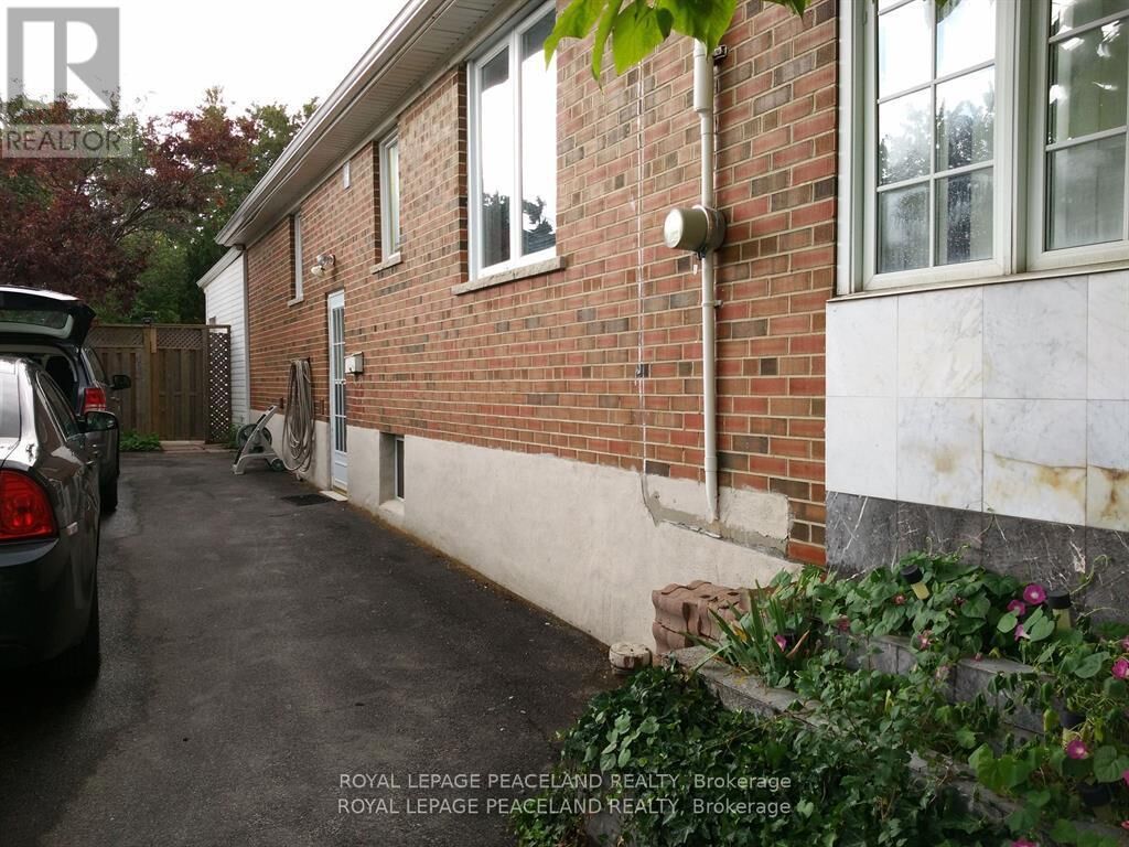 Property Photo:  84 Araman Drive Bsmt-1  ON M1T 2P8 