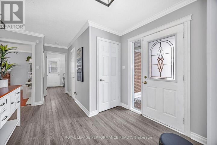 Property Photo:  1310 Prestone Drive North  ON K1E 2Z6 