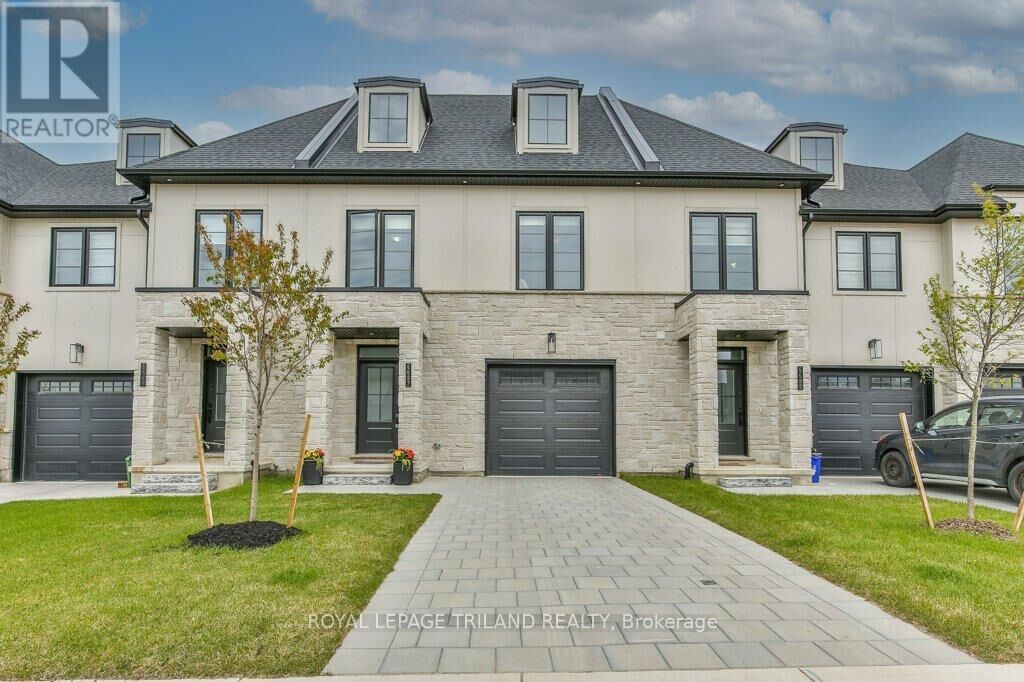 Property Photo:  6682 Hayward Drive  ON N6P 0J5 