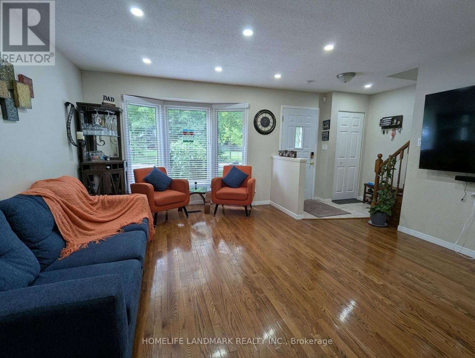 Property Photo:  39 Elma Street  ON L2N 6Z2 
