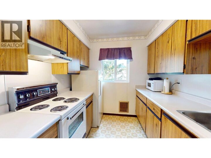 Property Photo:  501 Elk Street 307  BC V0B 1H0 