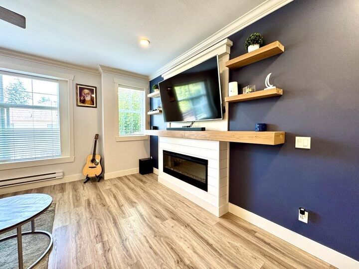 Property Photo:  33860 Marshall Road 17  BC V2S 0E8 