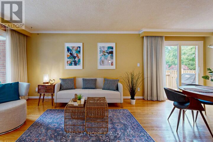Property Photo: 220 Homewood Avenue ON M2M 1K6