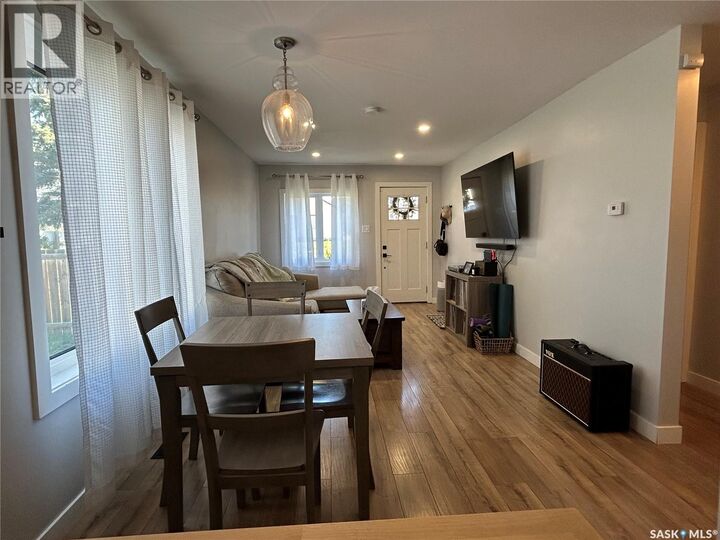 Property Photo:  810 1st Street  SK S4A 0G3 