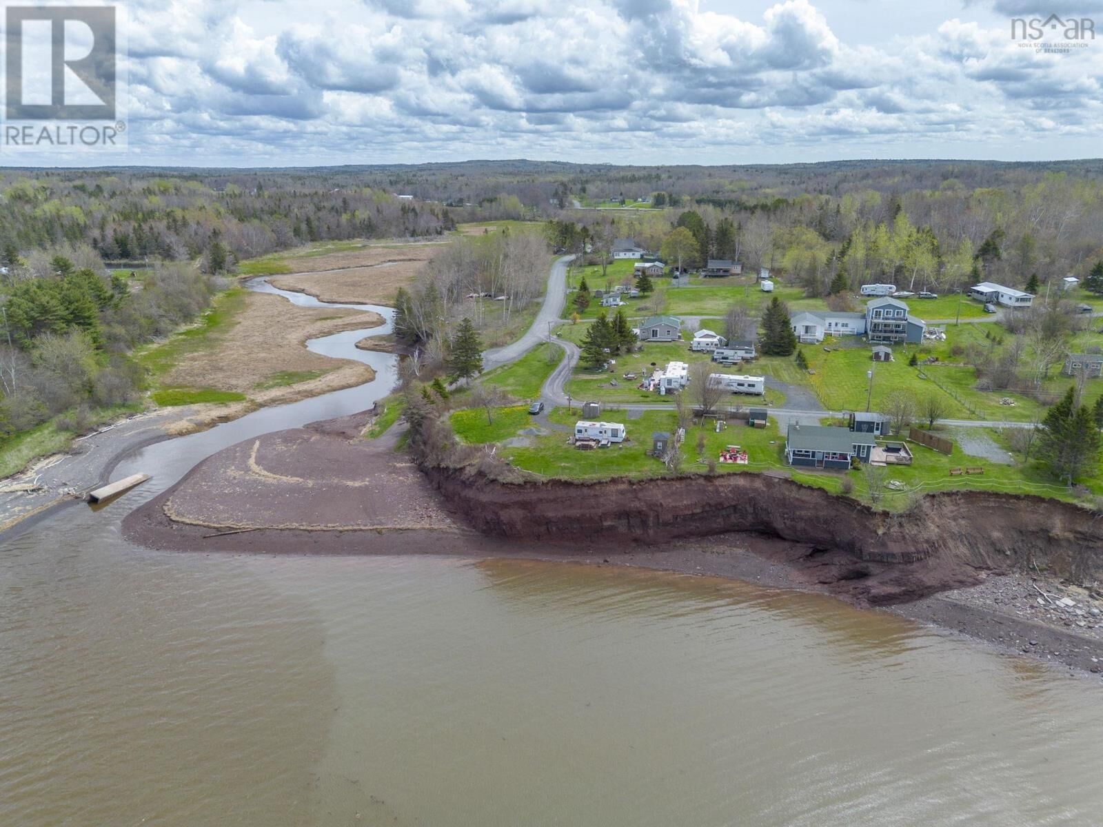 Property Photo:  30 Blomidon View Lane  NS B0N 2A0 