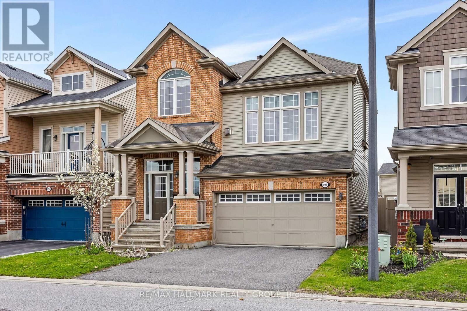 Property Photo:  3718 Riverbreeze Street  ON K2J 0S1 