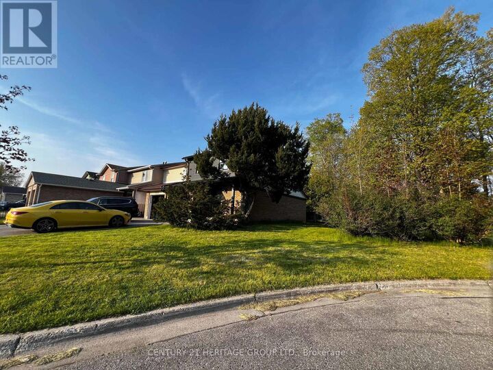 Property Photo:  1133 Trowbridge Court  ON L1G 7H1 