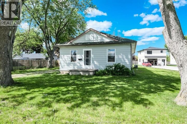 Property Photo:  327 Bouffard  ON N9J 1G3 