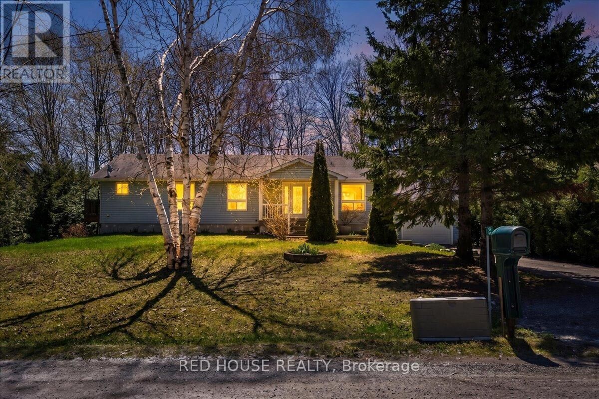 Property Photo: 32 McLeish Drive ON L0K 1W0
