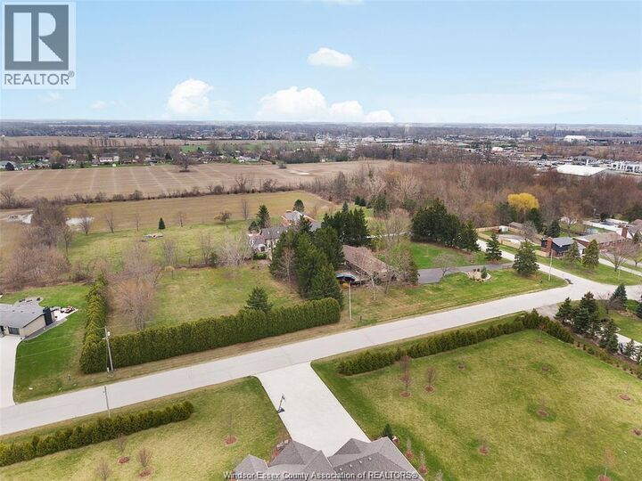 Property Photo:  95 Lapointe Street  ON N8M 2X4 
