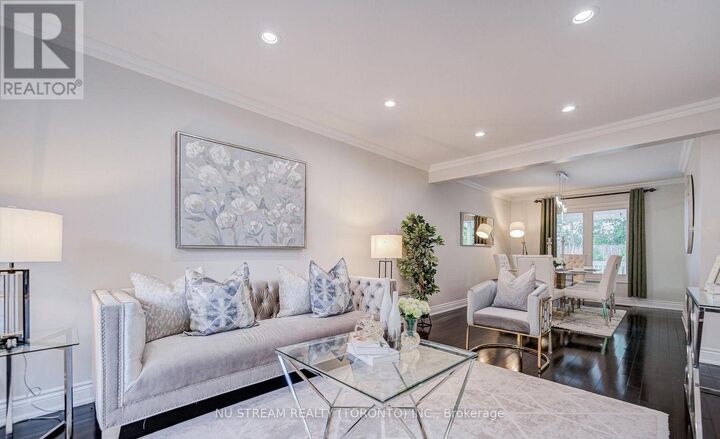 Property Photo:  58 Elson Street  ON L3S 1Y7 