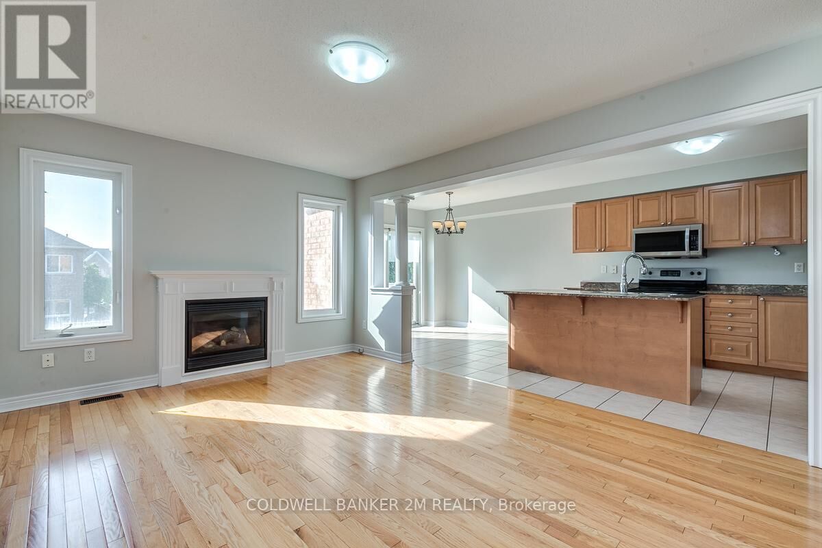 Photo de la propriété: 75 Aylesworth Avenue ON L1E 0A4