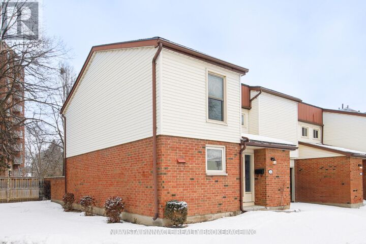 Property Photo:  770 Fanshawe Park Road 24  ON N5X 4M4 