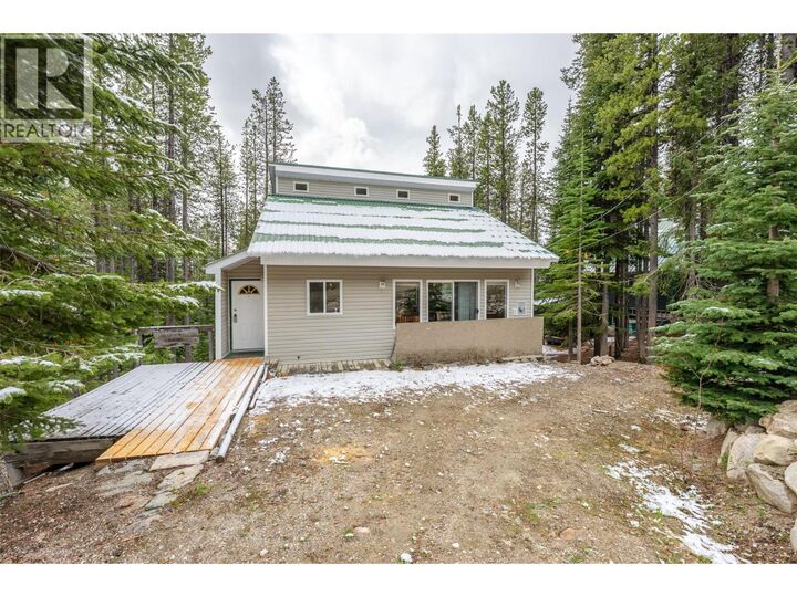 Property Photo:  270 Cougar Road  BC V0H 1T8 