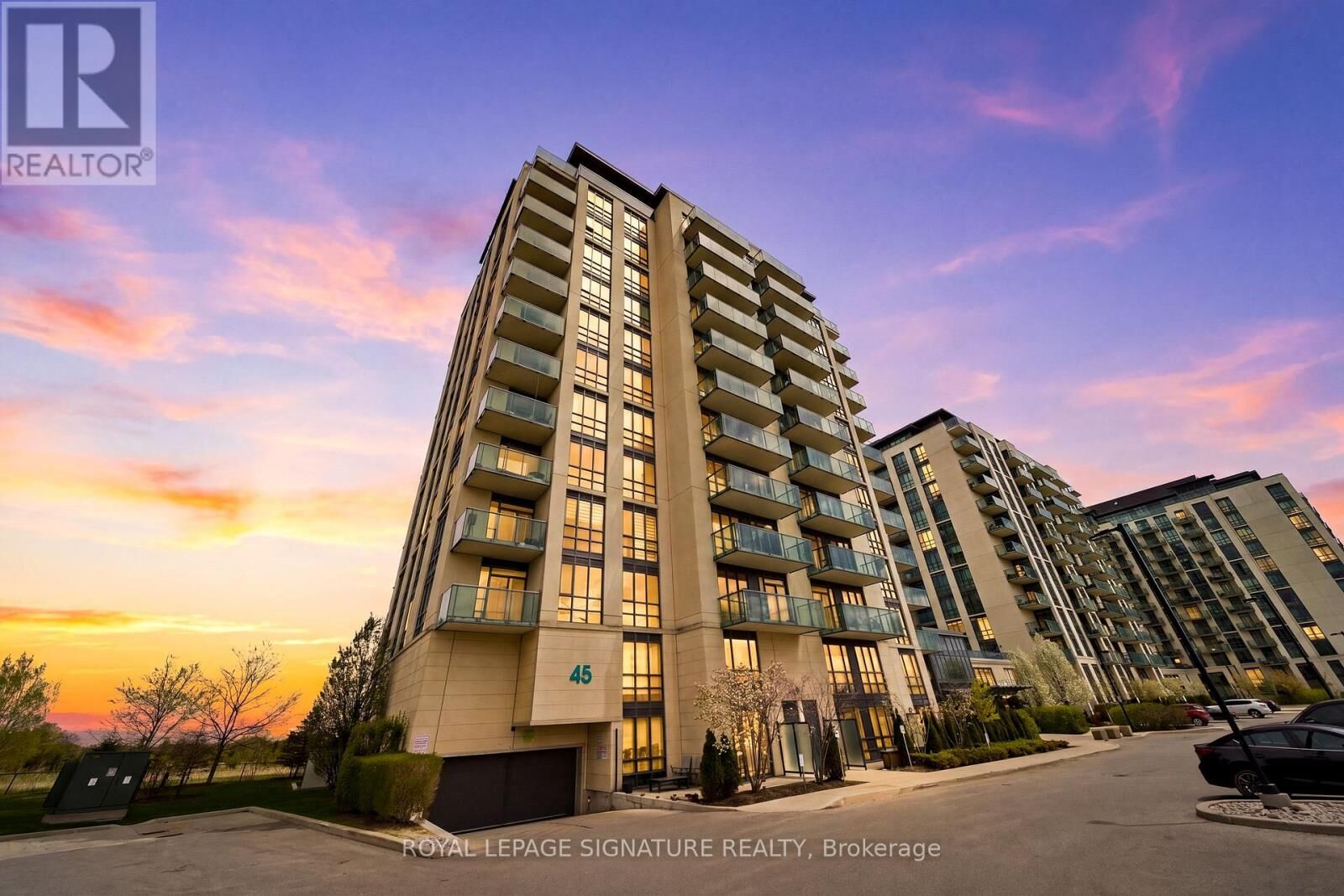 Property Photo:  45 Yorkland Boulevard 806  ON L6P 4B4 
