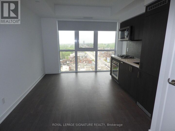 Property Photo:  501 St Clair Avenue West 909  ON M5P 0A2 