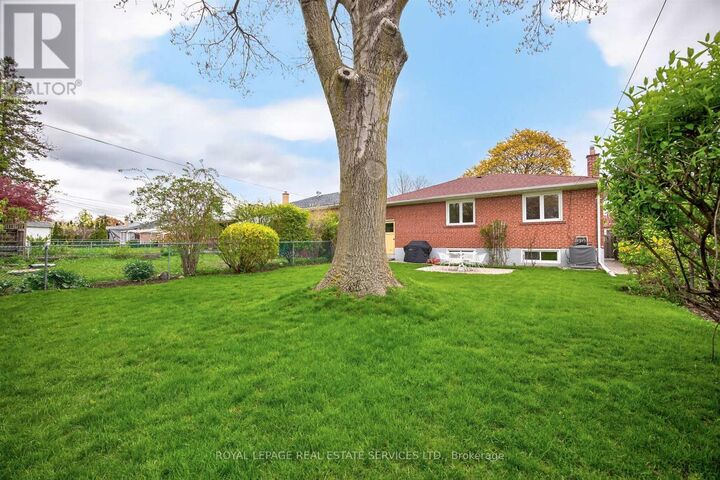 Property Photo: 49 Stevenharris Drive ON M9C 1V2