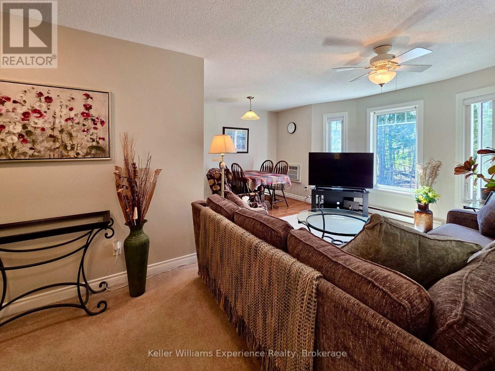 Property Photo:  657 Cedar Lane 202A  ON P1L 1P1 