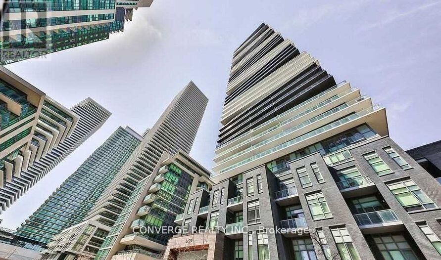 Property Photo:  56 Annie Craig Drive 1608  ON M8V 0C5 