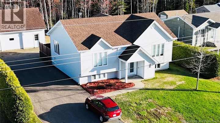 Property Photo:  586 Rue Breau  NB E1X 1B5 