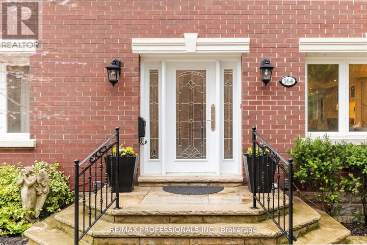 Property Photo:  164 Morningside Avenue  ON M6S 1E3 