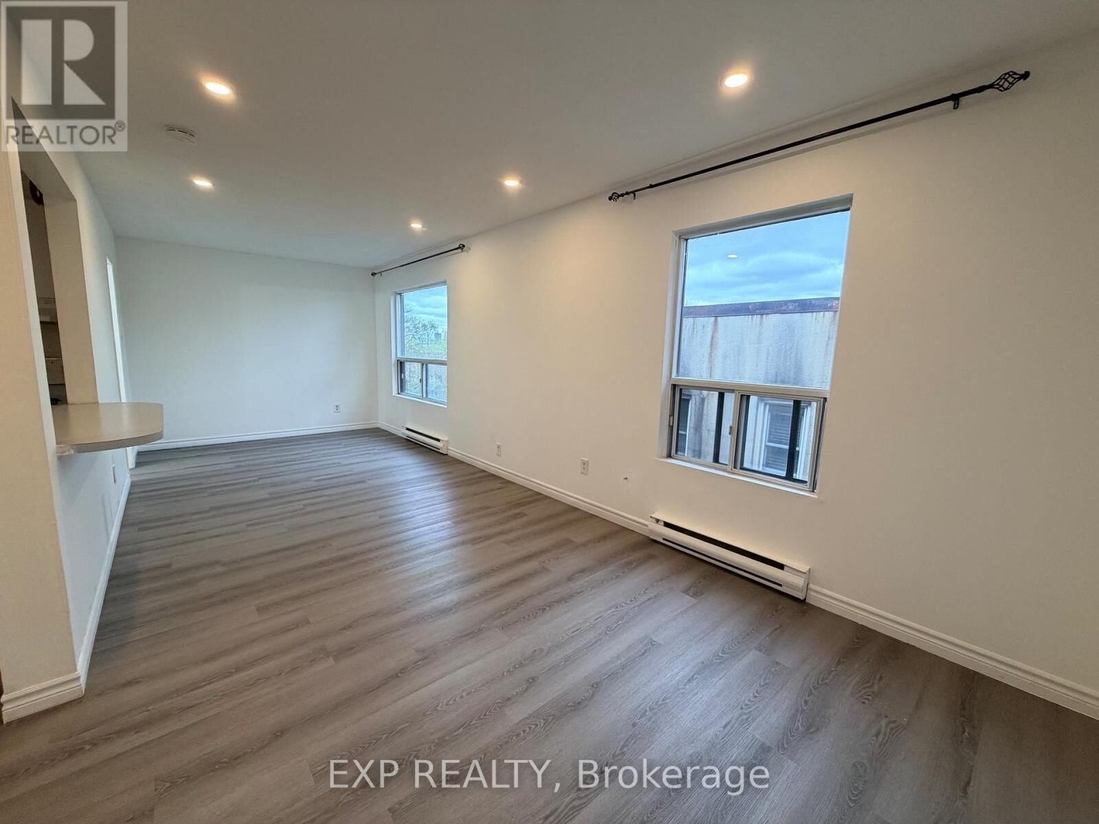 Property Photo:  102 Greensides Avenue 12  ON M6C 1B9 