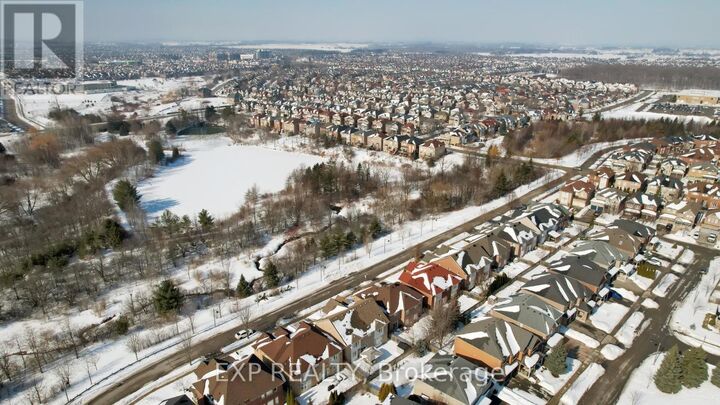 Property Photo:  71 Golden Meadow Drive  ON L6E 1E9 