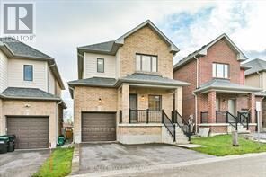Property Photo:  17 Bedford Estates Crescent  ON L4N 9K5 