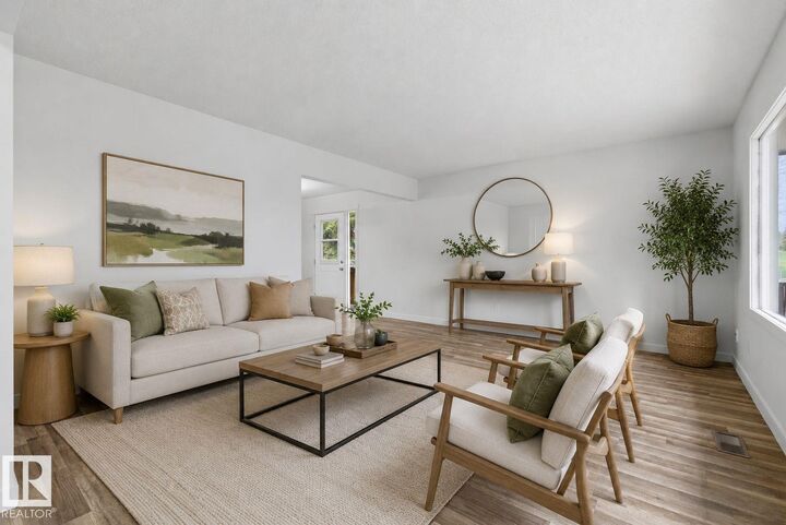 Property Photo: 7604 142 Avenue NW AB T5C 2P4
