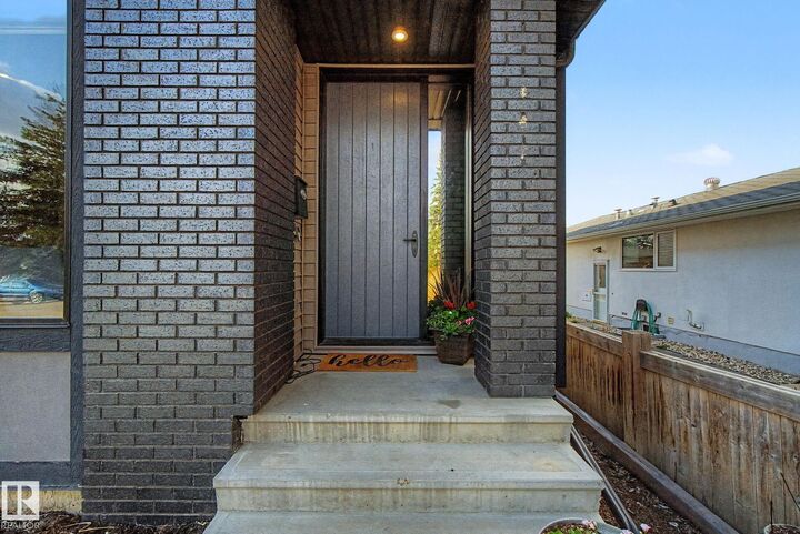 Property Photo:  11406 55 Avenue NW  AB T6H 0X4 