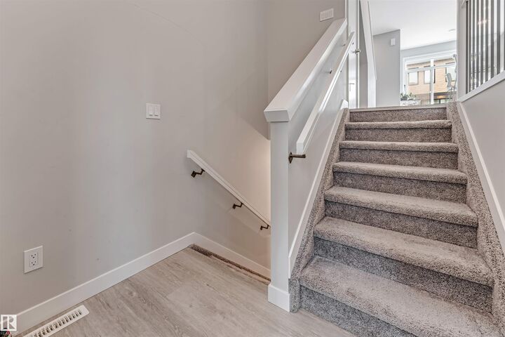 Property Photo:  41 50 Ebony Boulevard  AB T8H 2X4 